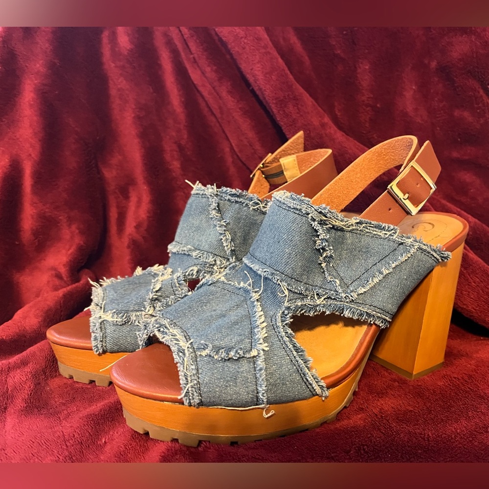 Comfort Est. 1946 chunky blue Jean heels denim NWT sz 10M